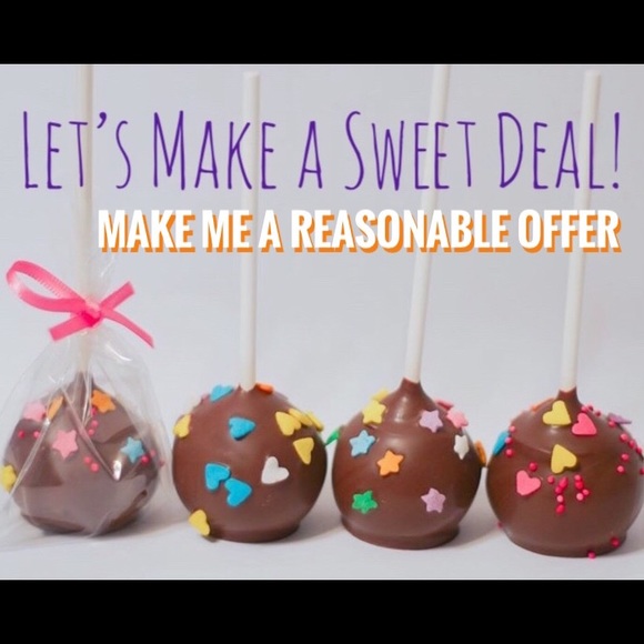 Mary Kay Discontinued Creme Lipstick - Picture 6 of 7